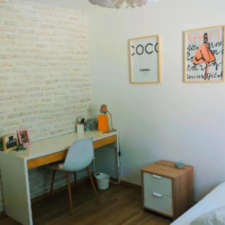 Wooden House * 두아르느네